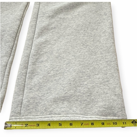 Abercrombie & Fitch Grey Wide Leg Smooth Fleece Drawstring Sweatpants Sz M - Picture 10 of 10